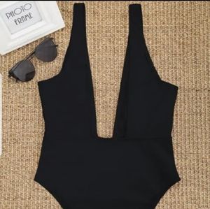 One piece swim suit size 8